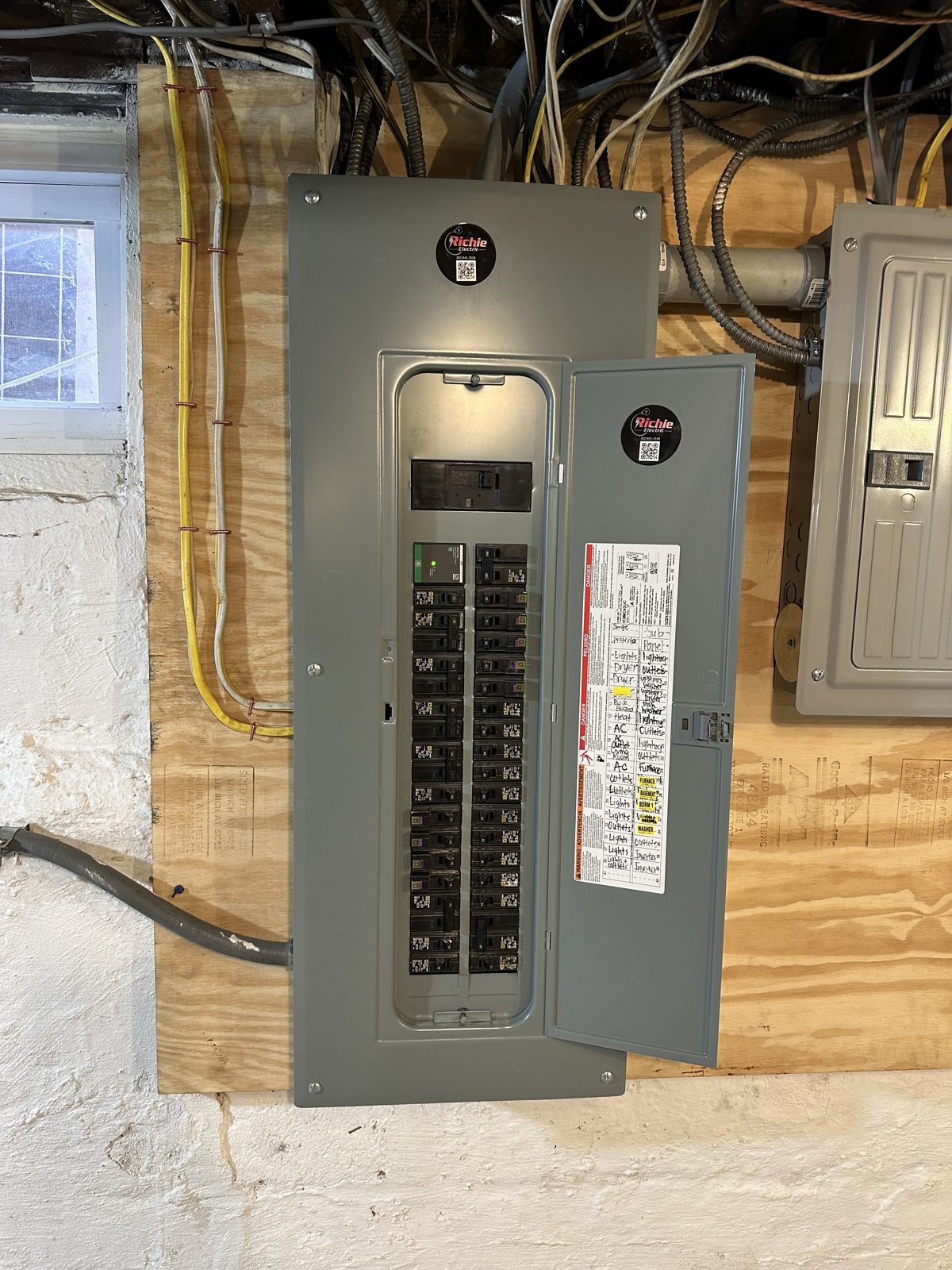 200 AMP Panel Upgrade / Service Upgrade - photo 1 by Richie Electric