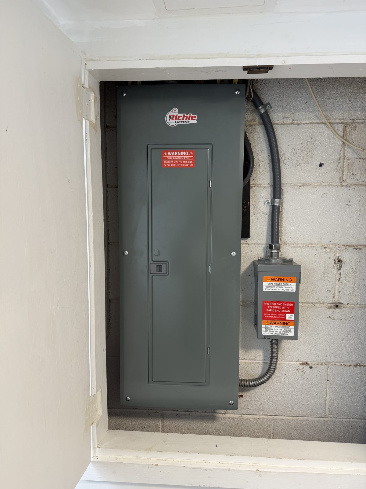 200 AMP Panel Upgrade / Service Upgrade - photo 4 by Richie Electric